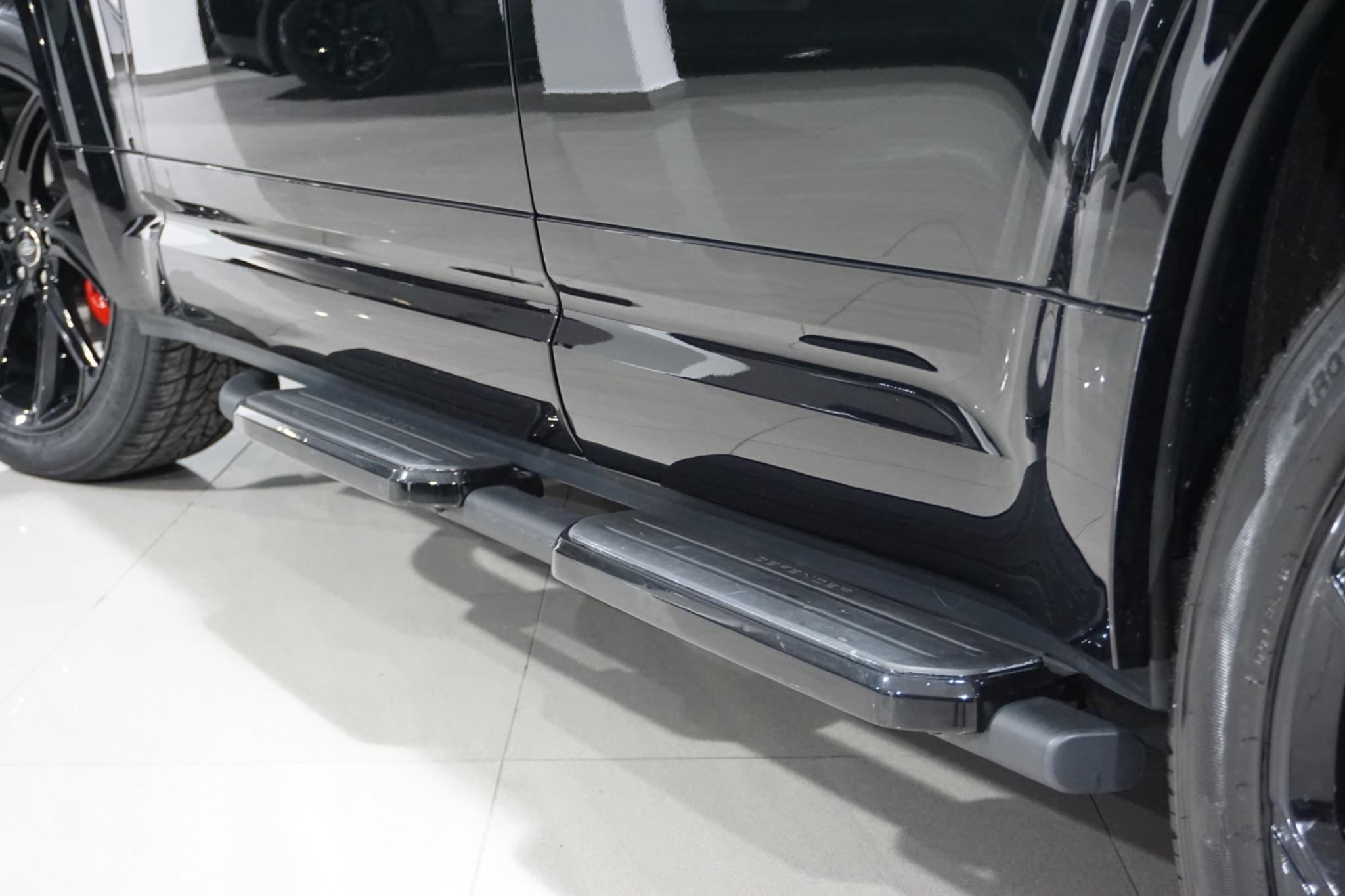 Land Rover Defender 110 3.0 D250 MHEV XS Edition Auto 4WD Euro 6 (s/s) 5dr